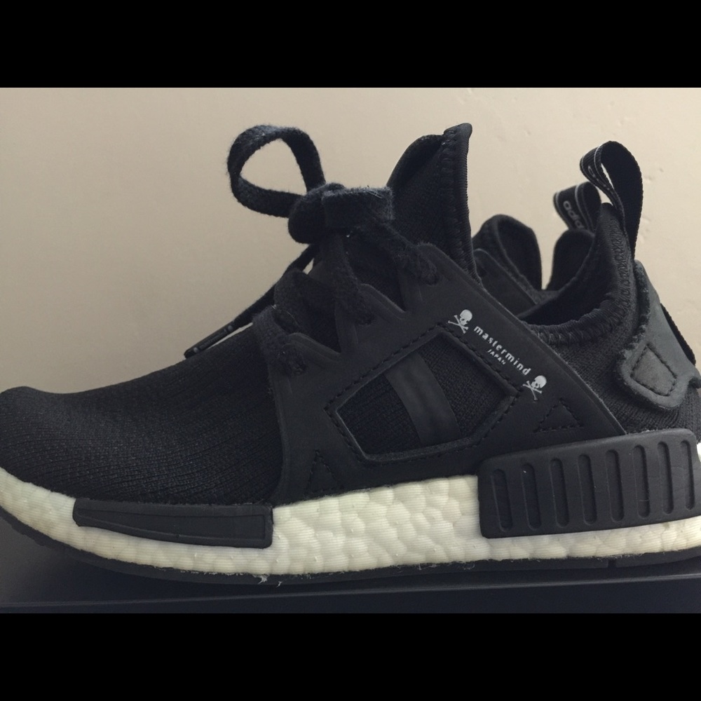 Adidas mastermind size 5 1/2